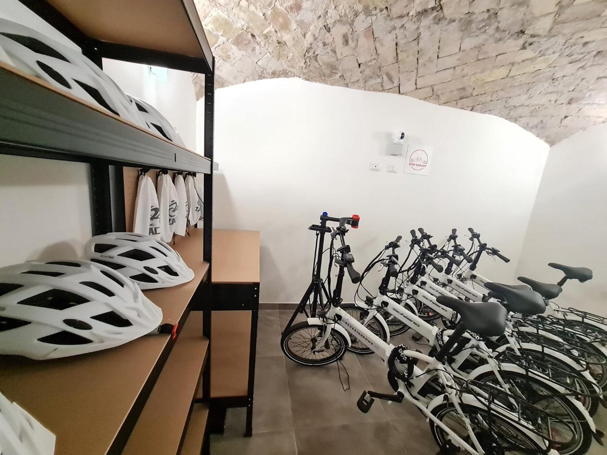 Bed&Bikerome Giulio Cesare Bed & Breakfast エクステリア 写真